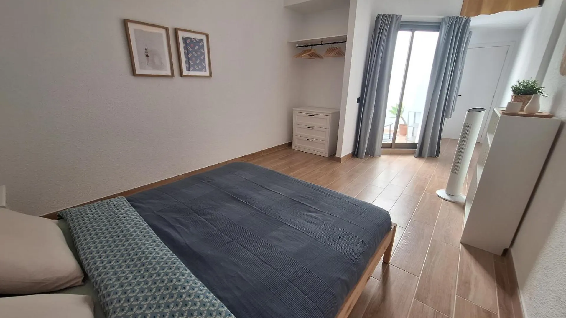 Castle Harbour Atico Duplex 3 Dormitorios 2 Banos Balcon Vista Mar Los Cristianos  Apartment