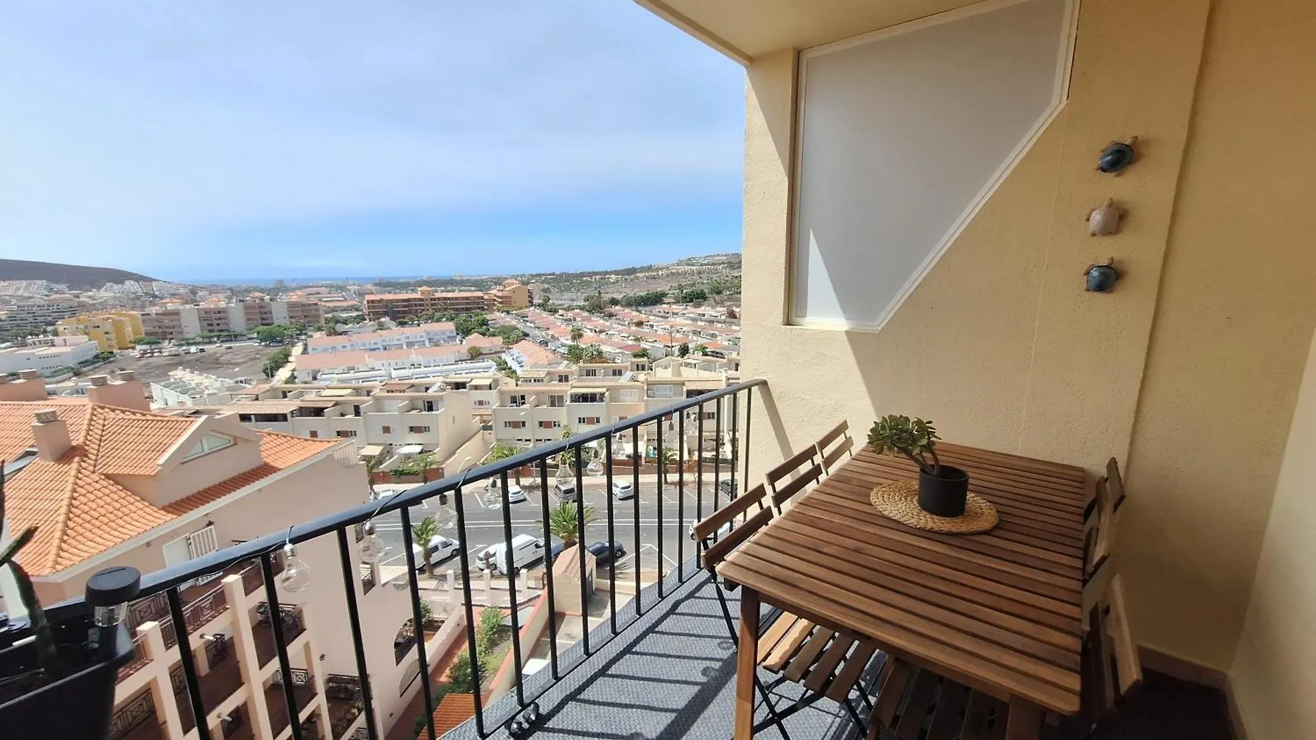 Castle Harbour Atico Duplex 3 Dormitorios 2 Banos Balcon Vista Mar Los Cristianos  Španělsko